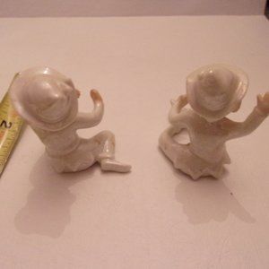 Accents - 2 ANTIQUE ELVES. WS Accents - 2 ANTIQUE ELVES. WS